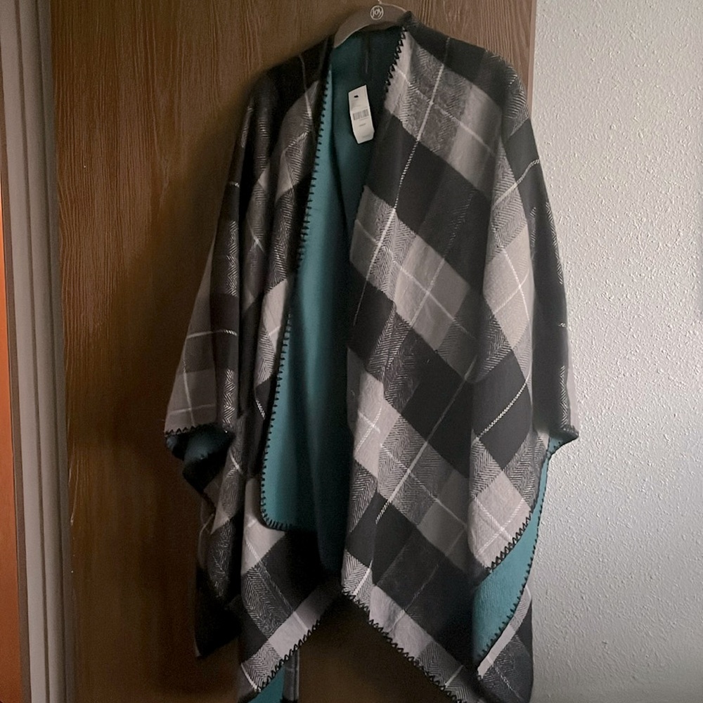 New, never used Lane Bryant belted shawl wrap
